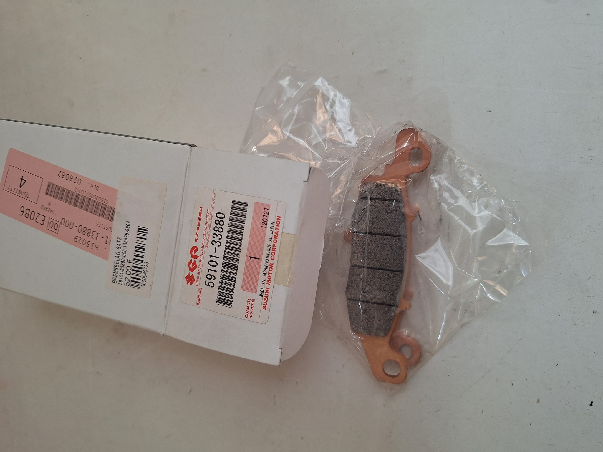 Picture of SUZUKI  BREMSBELAG. SATZ  59101-33880